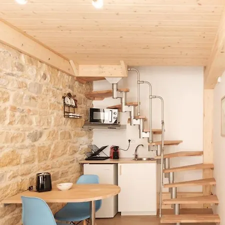 Le Petit Verlet Cosy 2 Pers Metro Place Guichard Appartamento *